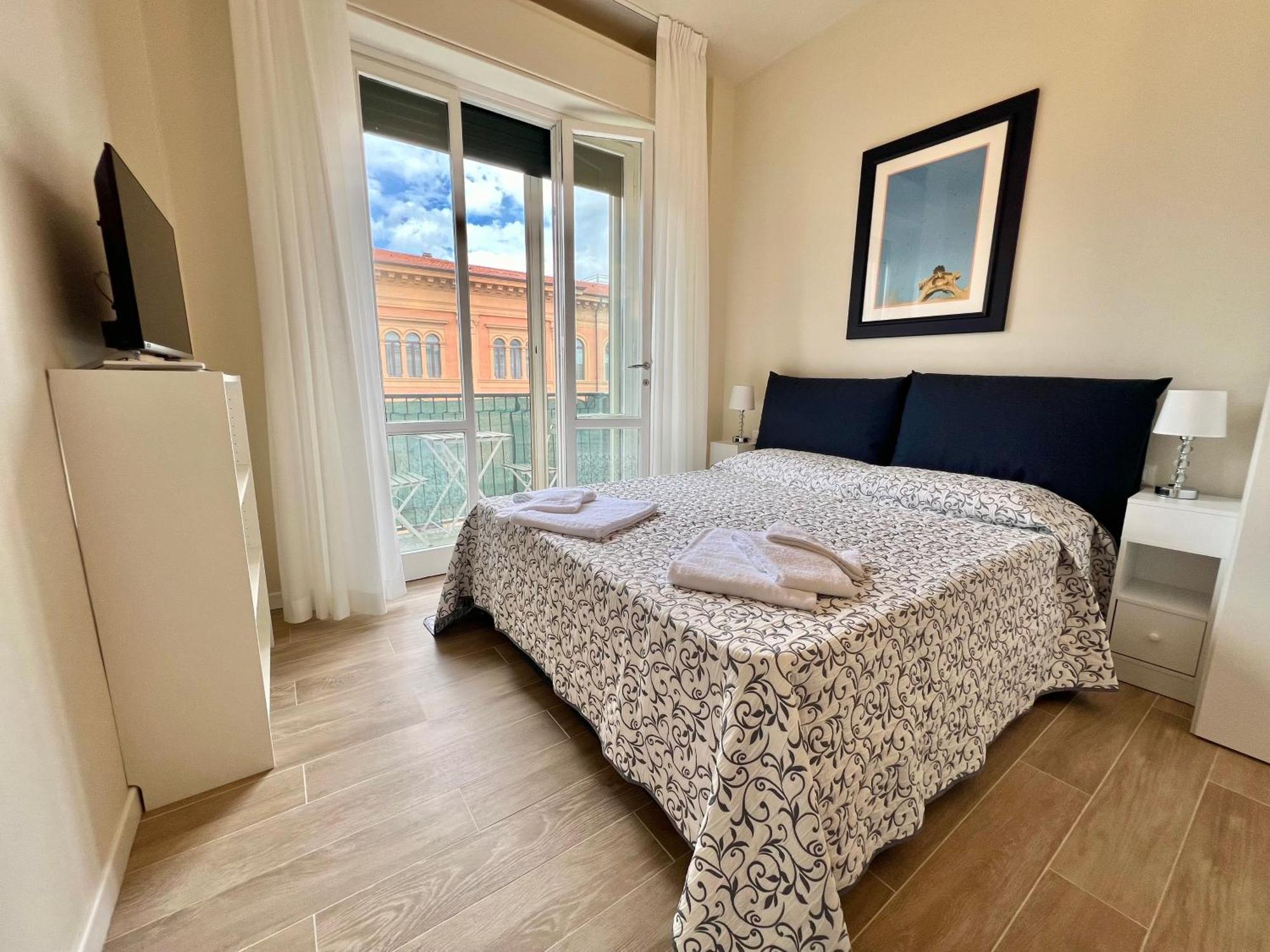 F&F Rooms Pisa Ngoại thất bức ảnh