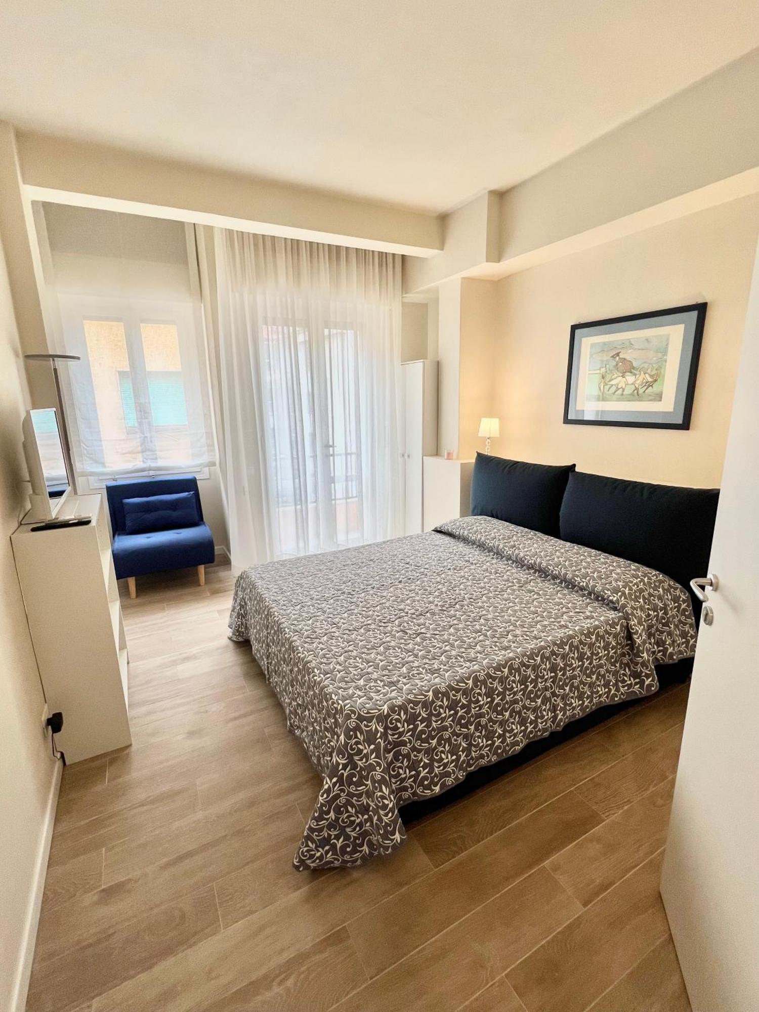 F&F Rooms Pisa Ngoại thất bức ảnh