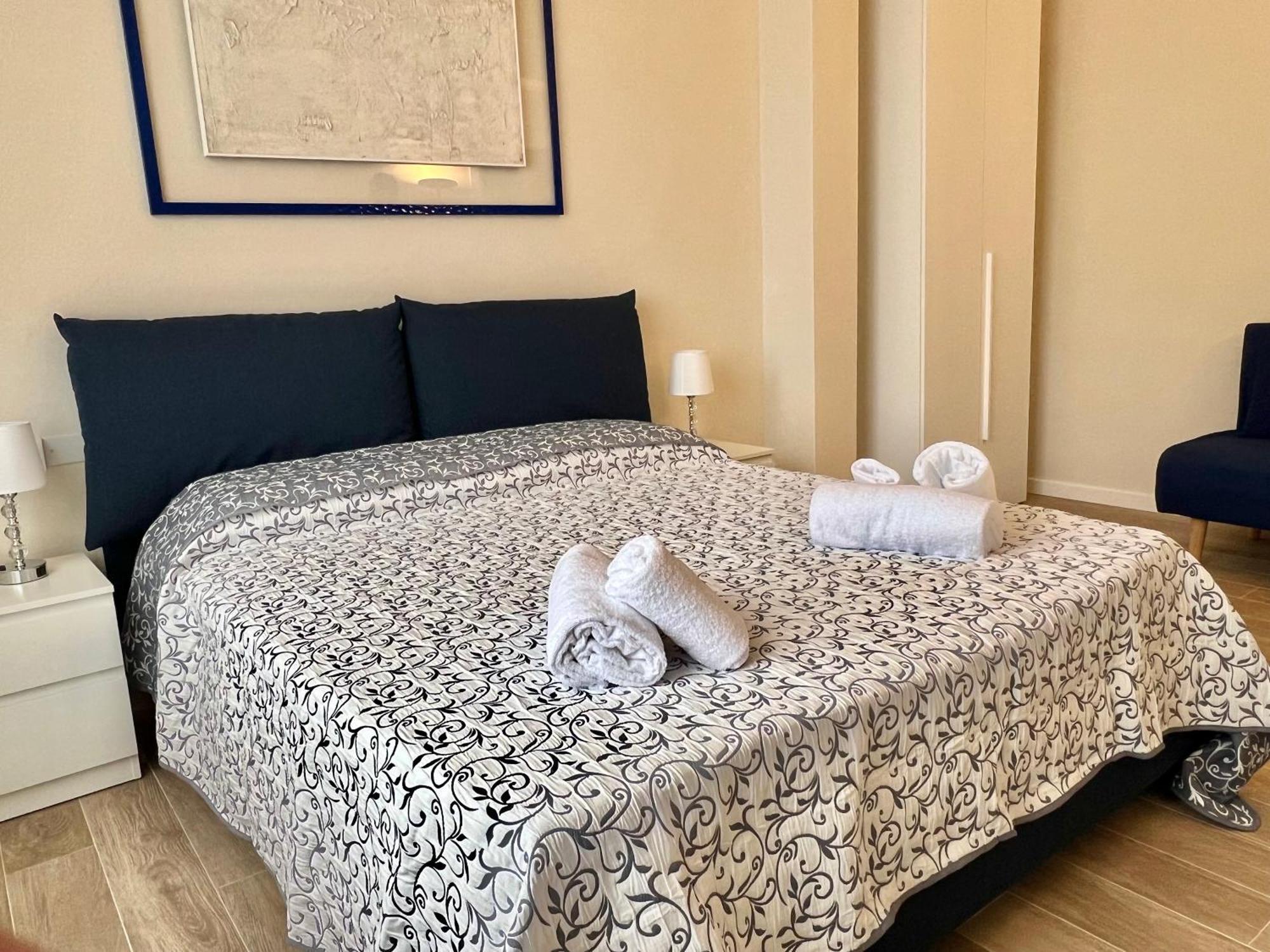 F&F Rooms Pisa Ngoại thất bức ảnh